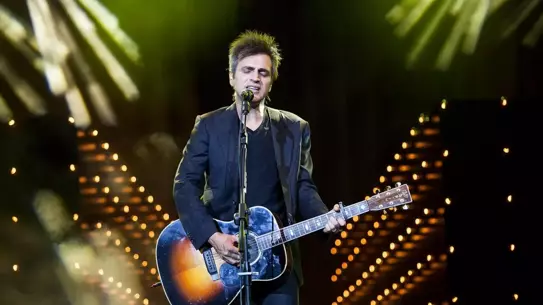 Teoman, Annesine Yönelik Duygusal İtirafını Paylaştı: "Şarkıcı Olmam Onu Üzdü"