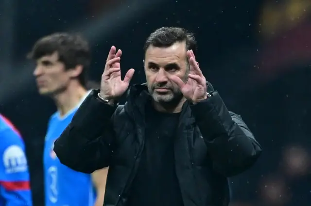 Galatasaray oyuncuları sahada