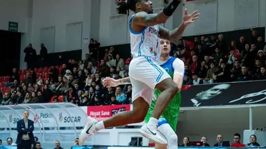 Aliağa Petkimspor, Dinamo Sassari'yi Mağlup Ederek Europa Cup'ta Dördüncü Galibiyetini Aldı