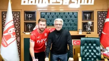 Balıkesirspor, 31 Yaşındaki Forvet Akın Arıcan'ı Kadrosuna Katıyor