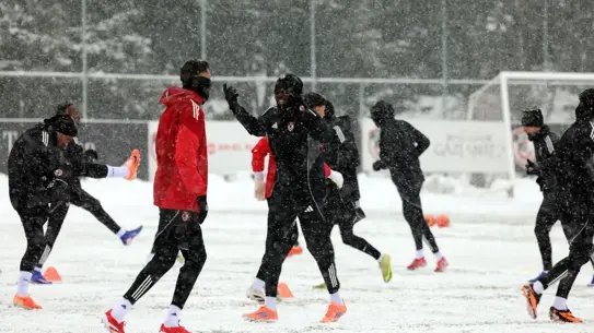 Burak Yılmaz'dan Kaleci Arayışı: Gaziantep FK Yeni Transfer Planları
