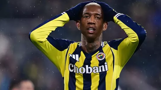 Fenerbahçe, Aston Villa karşısında 1-0 yenildi; İlk 8'e kalma umutları belirsiz