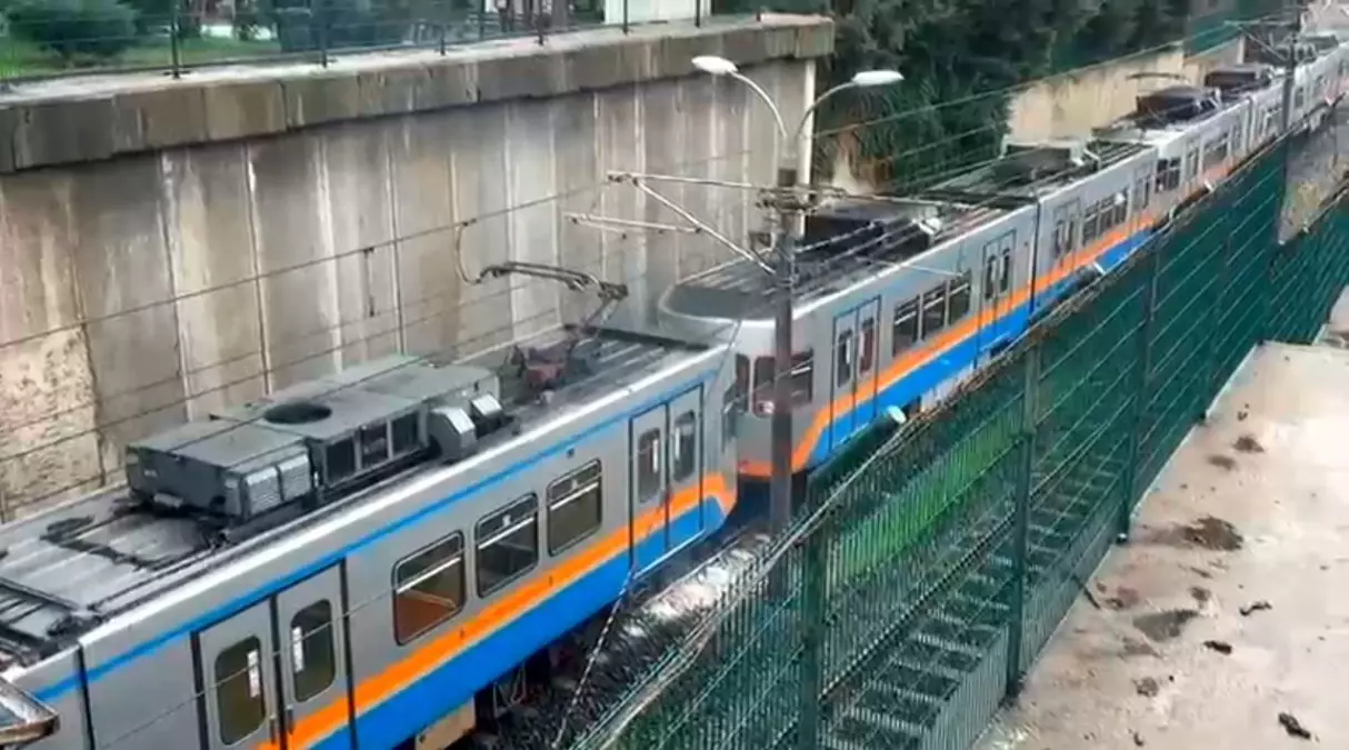 Bayrampaşa Metro Hattında Duman Alarmı: Seferler Kesintisiz Devam Ediyor