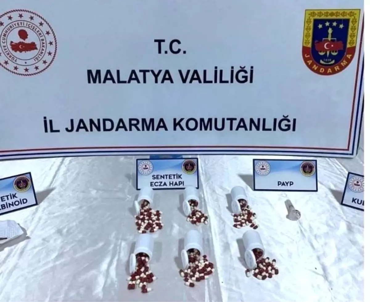 Malatya’da Jandarma Uyuşturucu Operasyonu: 8 Şüpheli Gözaltında