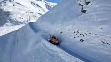 Bitlis’te kar temizleme araçları