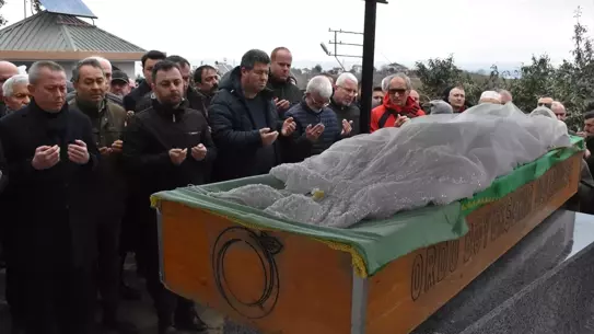 Mina Aydın’ın Son Yolculuğu: Ordu’da Duygusal Cenaze Töreni