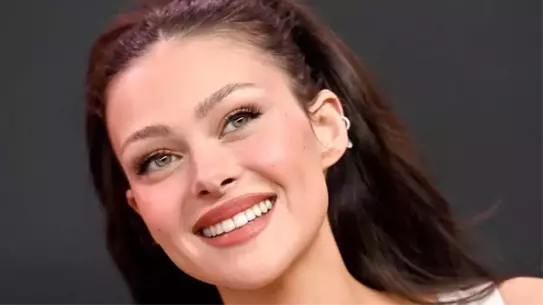 Nicola Peltz Beckham: Hayvan Hakları İçin Çalışan Sanatçı ve Sivil Toplum Lideri