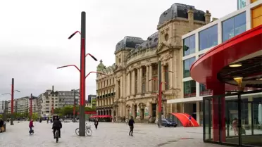 Antwerp'te Kürt Protestosu Sırasında Bıçaklı Saldırı: 6 Yaralı, 2'si Kritik