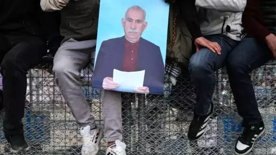 TBMM, İmralı’da Öcalan Görüşmesinin Tutanaklarını Açıklıyor: Üç Milletvekilinin Sözleri Ortaya Çıktı