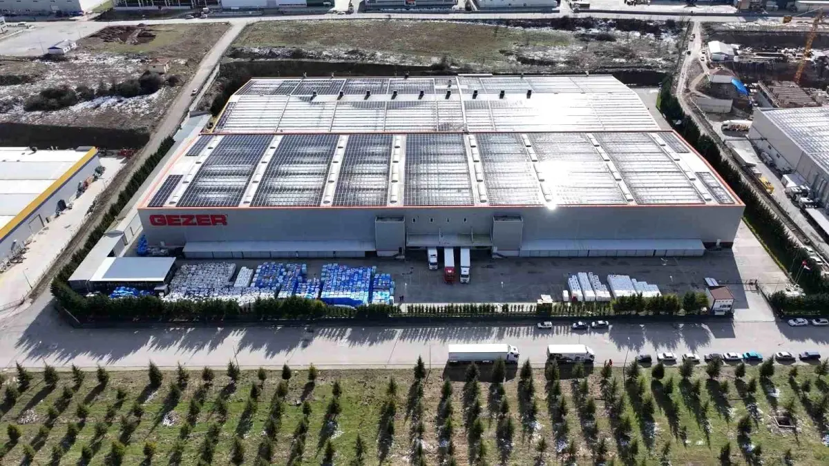 Gezer Ayakkabı, Fabrika Çatılarında Güneş Enerjisiyle Yeşil Dönüşüm Başlattı