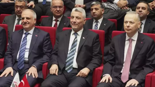 Eximbank'tan İhracatçılara Yeni Alıcı Kredileri Desteği