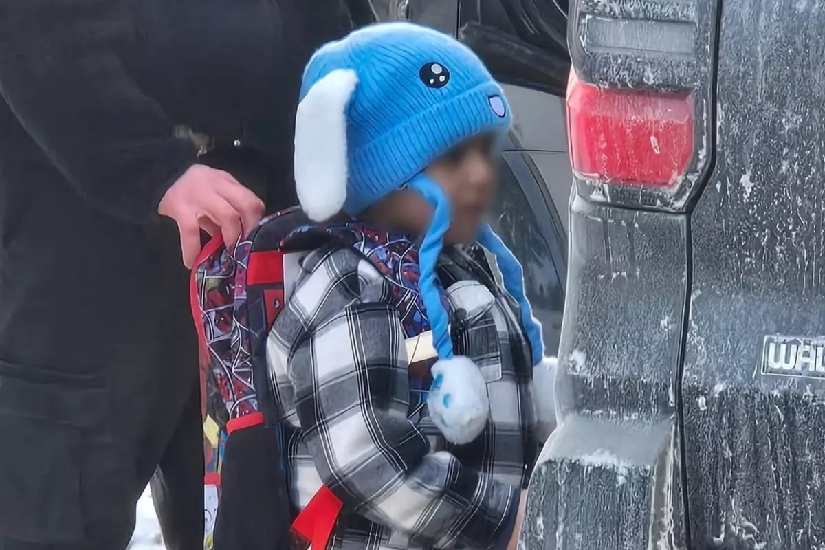 Minnesota’da 5 Yaşındaki Çocuk ICE Operasyonunda Gözaltına Alındı