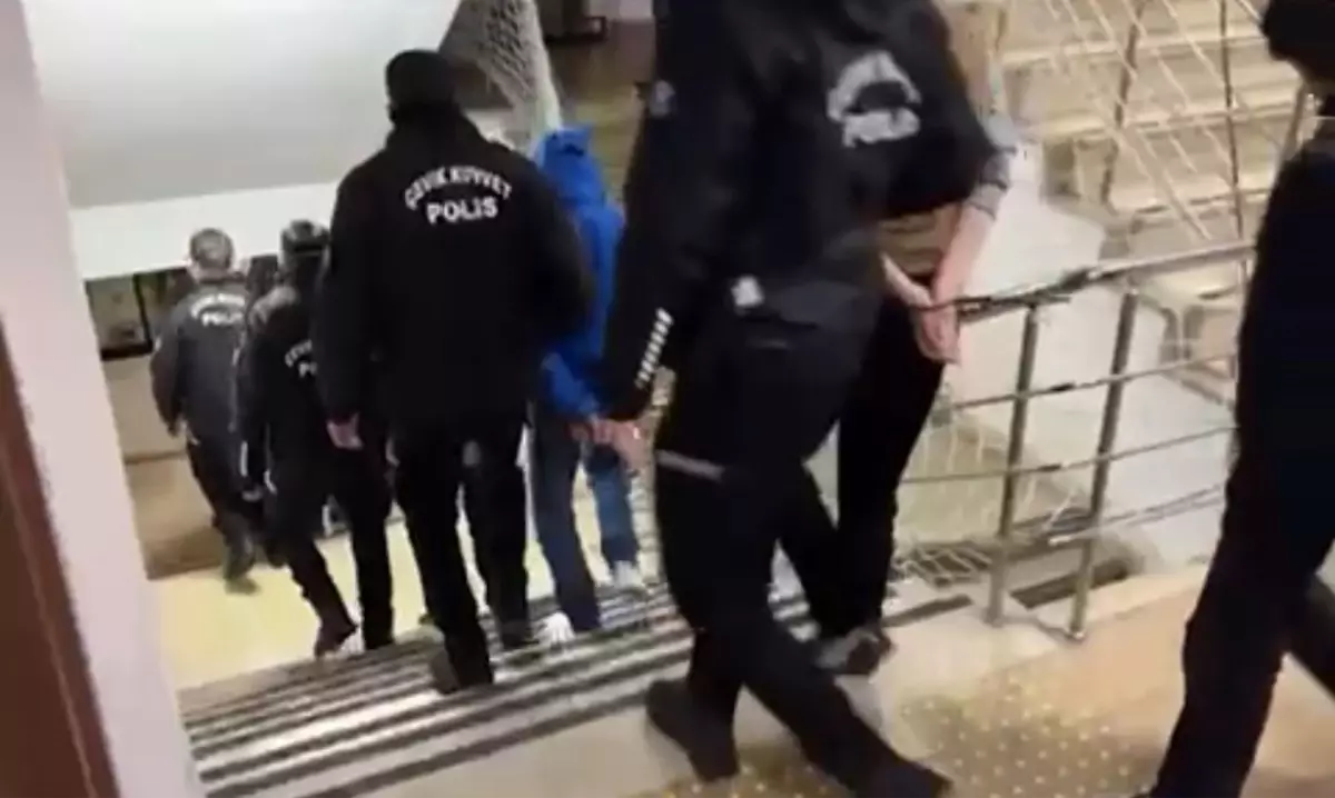 Kayseri'de Sahte Yatırım Sözleşmesiyle 14.8 Milyon Liralık Dolandırıcılık Şebekesi Çökertildi