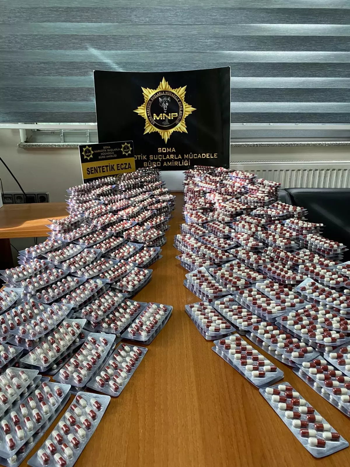 Soma'da Geniş Çaplı Uyuşturucu Operasyonu: 4 Şüpheli Tutuklandı