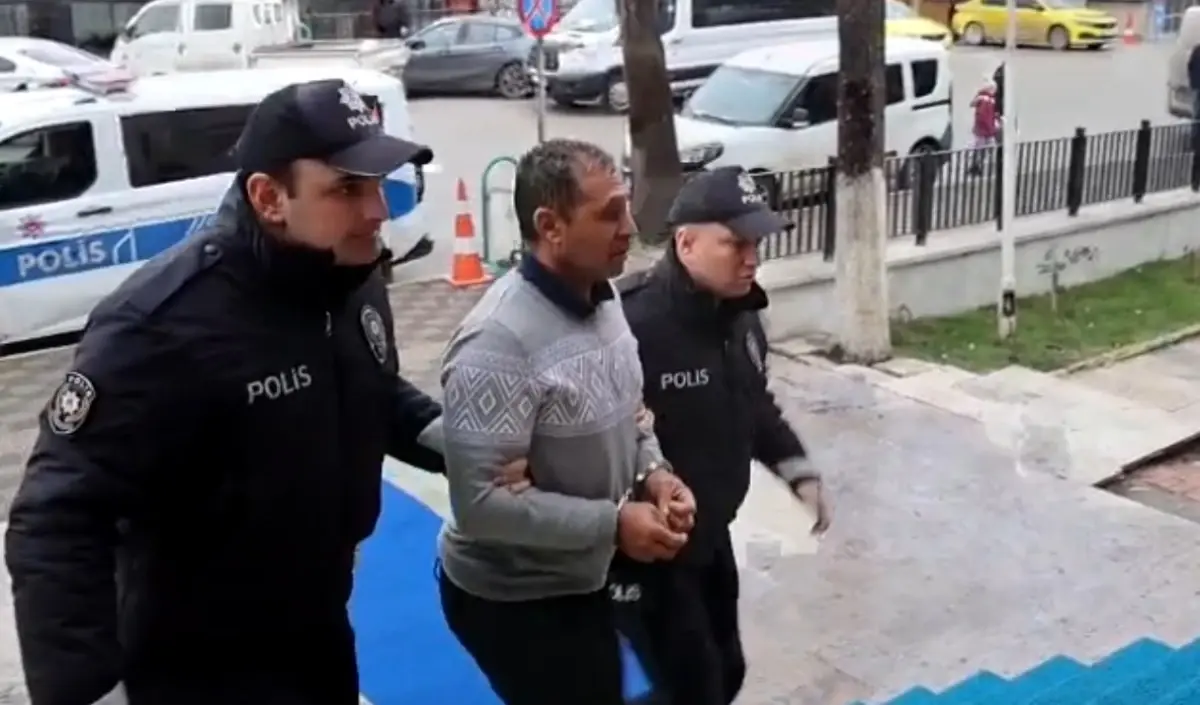 Edirne Ormanında Yakalanan Firari Hükümlüler