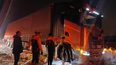 Ağrı’da Şiddetli Kar Fırtınası Sonrası Kurtarma Operasyonu Tamamlandı