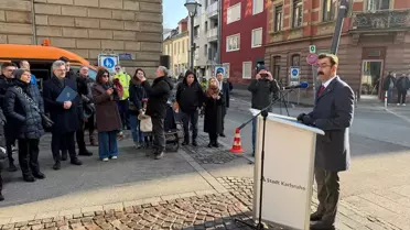 Karlsruhe'de 1996 Kundaklama Kurbanlarını Anmak İçin Yeni Anıt Açıldı