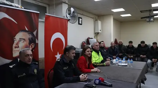 Edirne Emniyet Müdürü Muhittin Ayhan'dan Dolandırıcılık Uyarısı ve Huzur Toplantısı