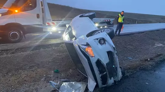 Kulu’da Aile Otomobil Devrildi: 4 Kişi Hafif Yaralı