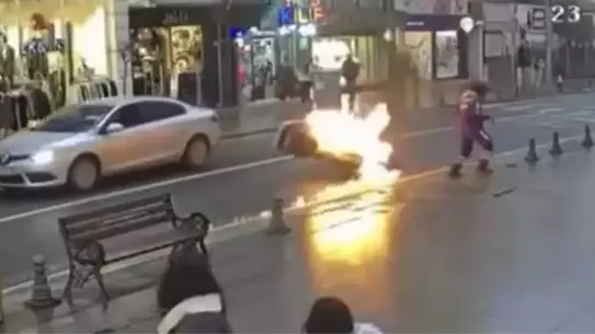 Çorlu’da Seyir Halindeki Motosiklet Aniden Alev Aldı