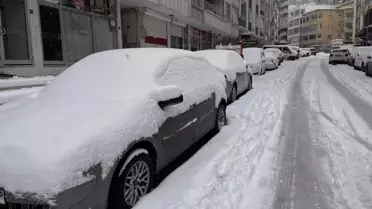 Siirt’te Şiddetli Kar Yağışı Okulları Kapattı, Ulaşım Ücretsiz Sağlanıyor