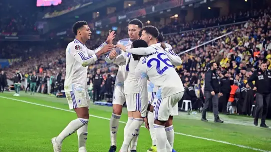 Beşiktaş, Tammy Abraham Transferini Tamamladı ve Genç Yasin Özcan’ı Kadrosuna Katıyor