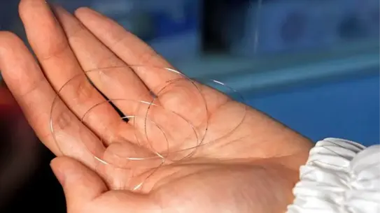 Esnek Fiber Çip: Giyilebilir Teknolojide ve Beyin Araştırmalarında Yeni Dönem