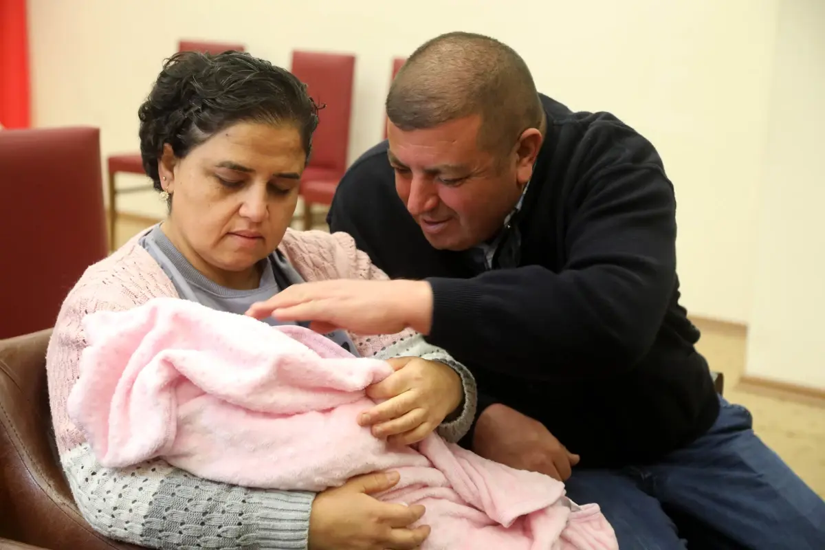 Antalya’da Koruyucu Aile Mutluluğu: Mümine ve Musa Ali Yıldız’ın Yeni Sevinci