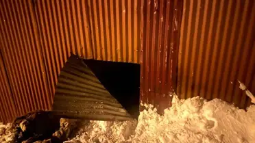 Erzurum Tekman’da Çatı Yangını İtfaiye Ekiplerinin Hızlı Müdahalesiyle Kontrol Altına Alındı