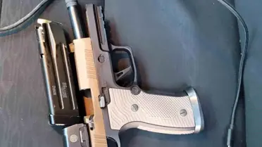 ICE Ajanlarının Minneapolis Müdahalesinde Ölümcül Ateş Açması Gerginliği Tırmandırdı