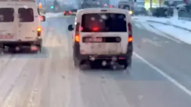 İtfaiye aracına yol vermeyen sürücünün görüntüsü