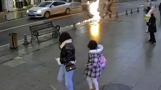 Tekirdağ Çorlu’da Motosiklet Aniden Alev Aldı, Sürücü Son Anda Atlayarak Kurtuldu