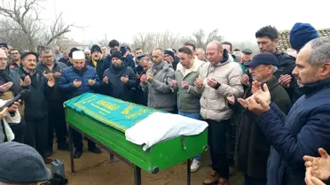 Edirne-Lalapaşa Karayolunda 70 Yaşındaki Adamın Tır Kazasıyla Şehit Olması