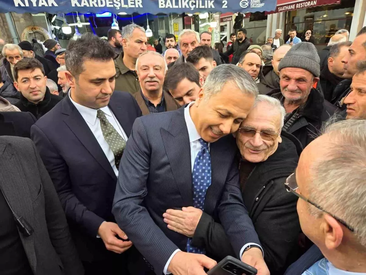 Bakan Yerlikaya Samsun esnaf ziyareti