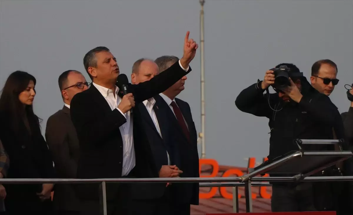 CHP Genel Başkanı Özgür Özel Yalova mitingi