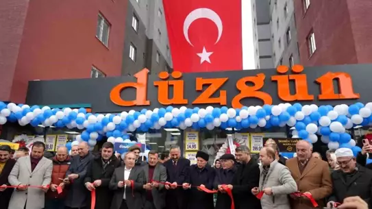 Düzgün Marketler, Erzurum Palandöken’de 25. Şubesini Gururla Açtı