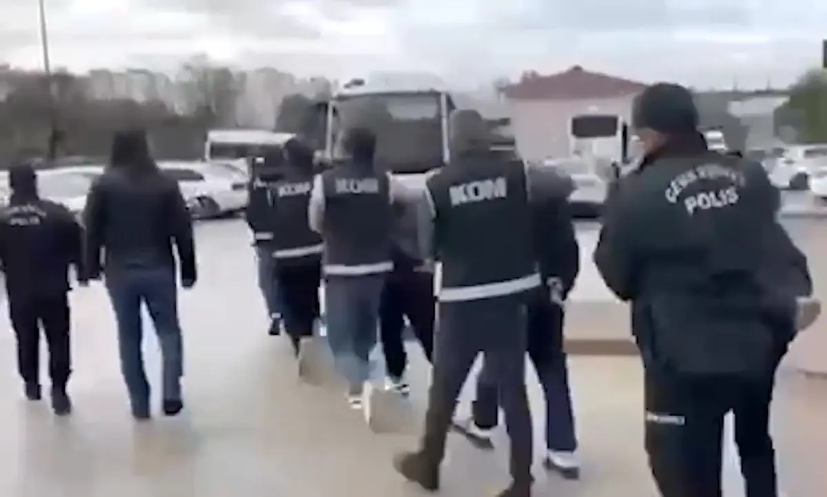 Antalya’da ‘Bayğaralar’ Suç Örgütüne Büyük Operasyon