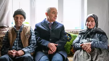 Kırklareli Valisi Turan'dan 71 Yıllık Evlilik Örneğiyle Aile Değerlerine Dokunuş