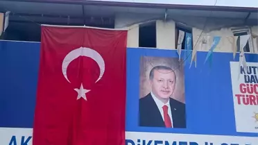 Muğla’da asılan Türk bayrağı