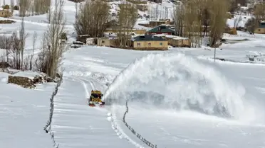 Van’da 1,5 metre kar birikimi