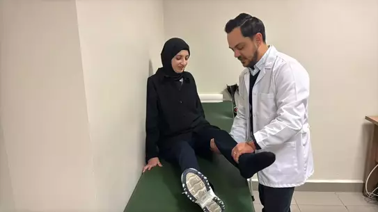 22 Yaşındaki Rümeysa’nın Uyluk Kemiğindeki Kanser Başarıyla Temizlendi