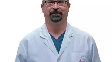 Uzun Süren İshal ve Kanlı Dışkı: Erken Tanının Önemi ve Uzman Tavsiyeleri