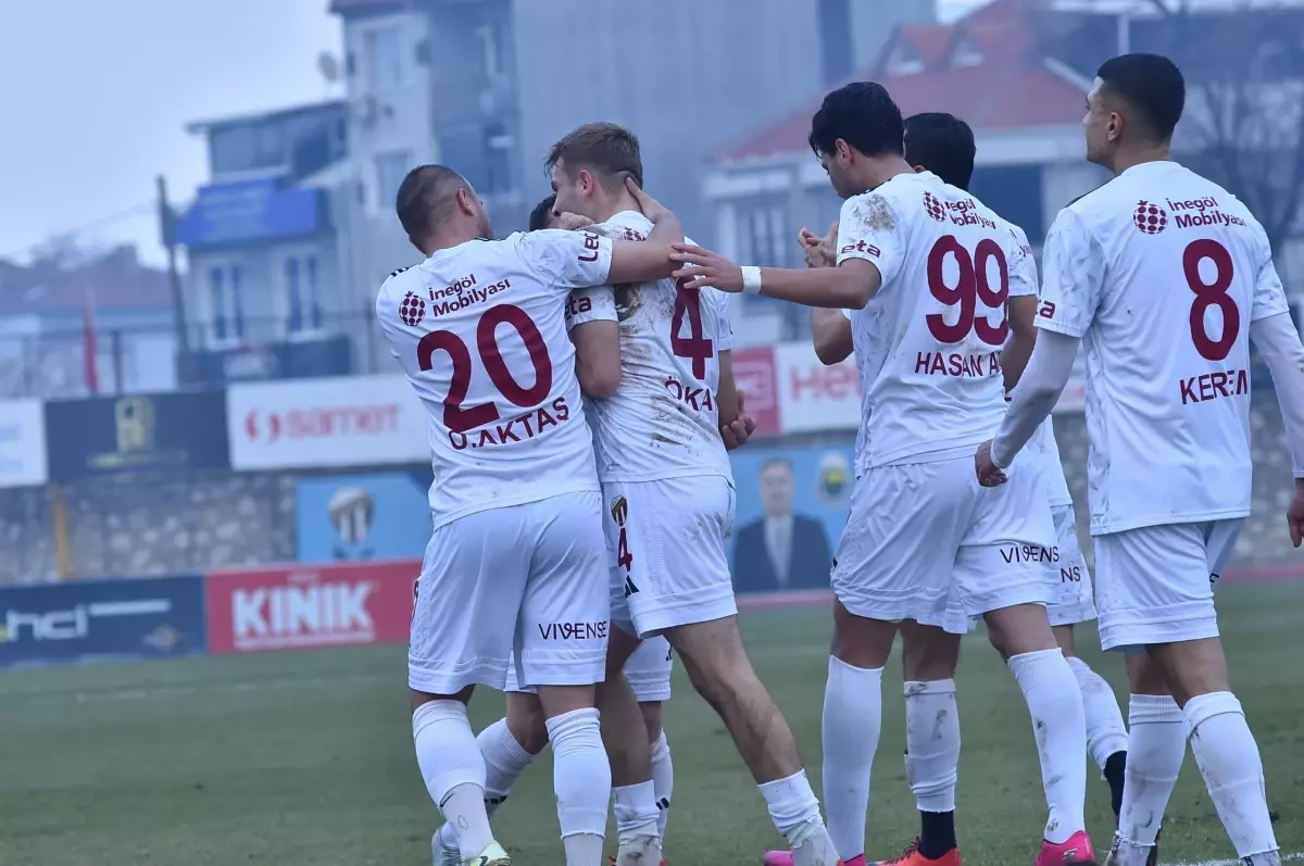 İnegölspor, Karaman FK'yı 6-1'lik Skorla Eleyerek Şampiyonluk Yolunda İlerledi