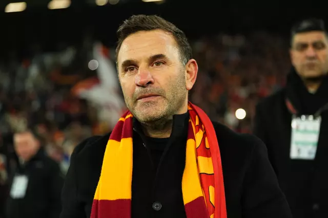 Galatasaray taraftarları maç sonrası sevinç gösterisi