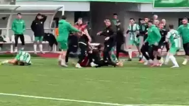 Rize'de Amatör Futbol Maçında Şiddetli Kavga Patlak Verdi