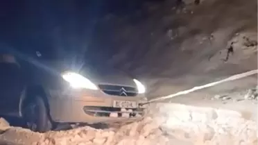 Kar Fırtınası Elazığ’da Araçları Mahsur Bıraktı, İl Özel İdaresi Müdahalesi