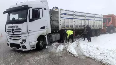 Hatay’da Şiddetli Kar Yağışıyla Mahsur Kalan Vatandaşlara Polis Destek Ekibi Müdahale Etti