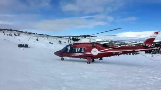 Aladağ Kayak Merkezi'nde 21 Yaşındaki Gençte Ayak Kırığı Kazası