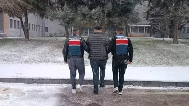 Gaziantep’te Jandarma Operasyonu: 10 Yıl Hapis Cezalı İki Şahıs Yakalandı