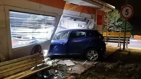 Silivri'de Alkol Etkisi Altında Sürücü Kantar Binasına Çarparak Görevliyi Hayatını Kaybetti